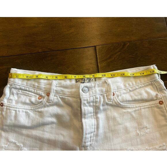 We The Free by Free People White Cut-Off Denim Shorts – Size‎ 27 - Picture 6 of 9